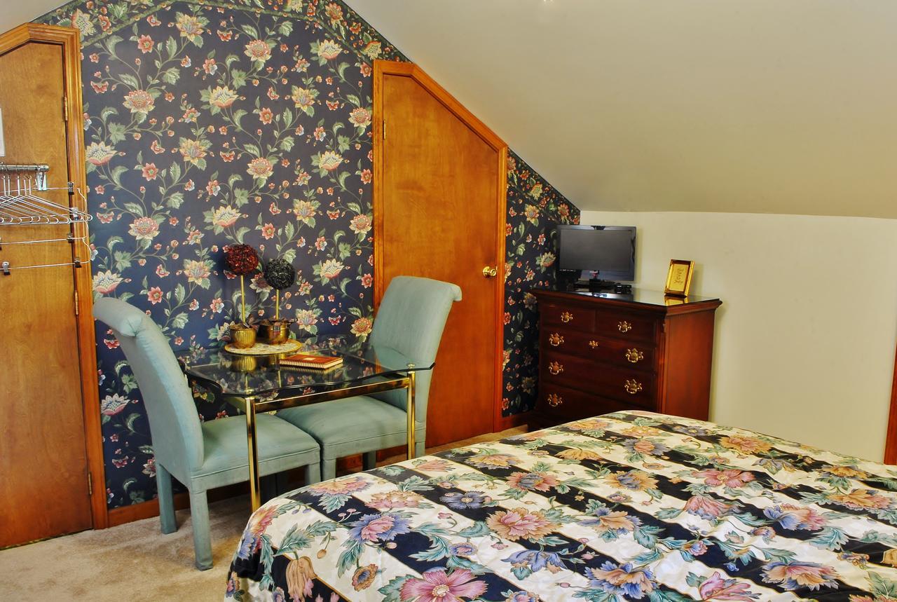 Arbor Hill Inn La Porte Esterno foto
