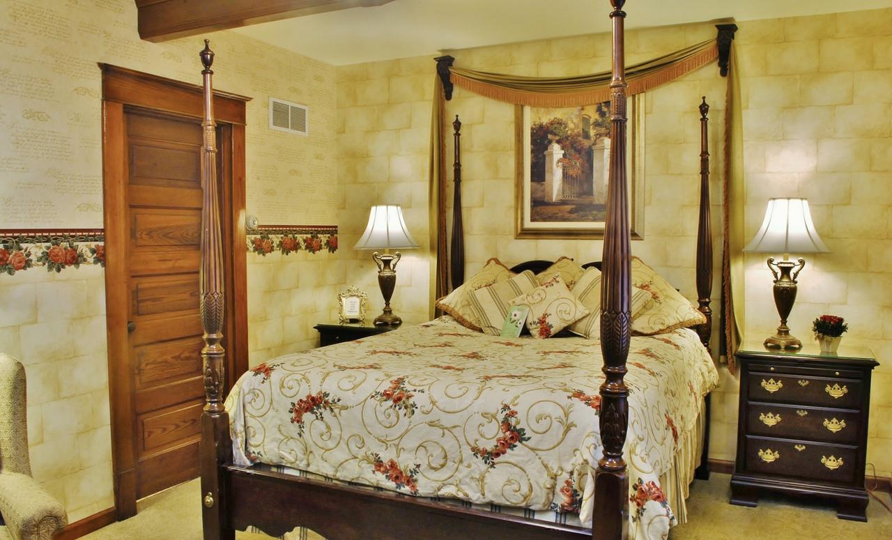 Arbor Hill Inn La Porte Esterno foto